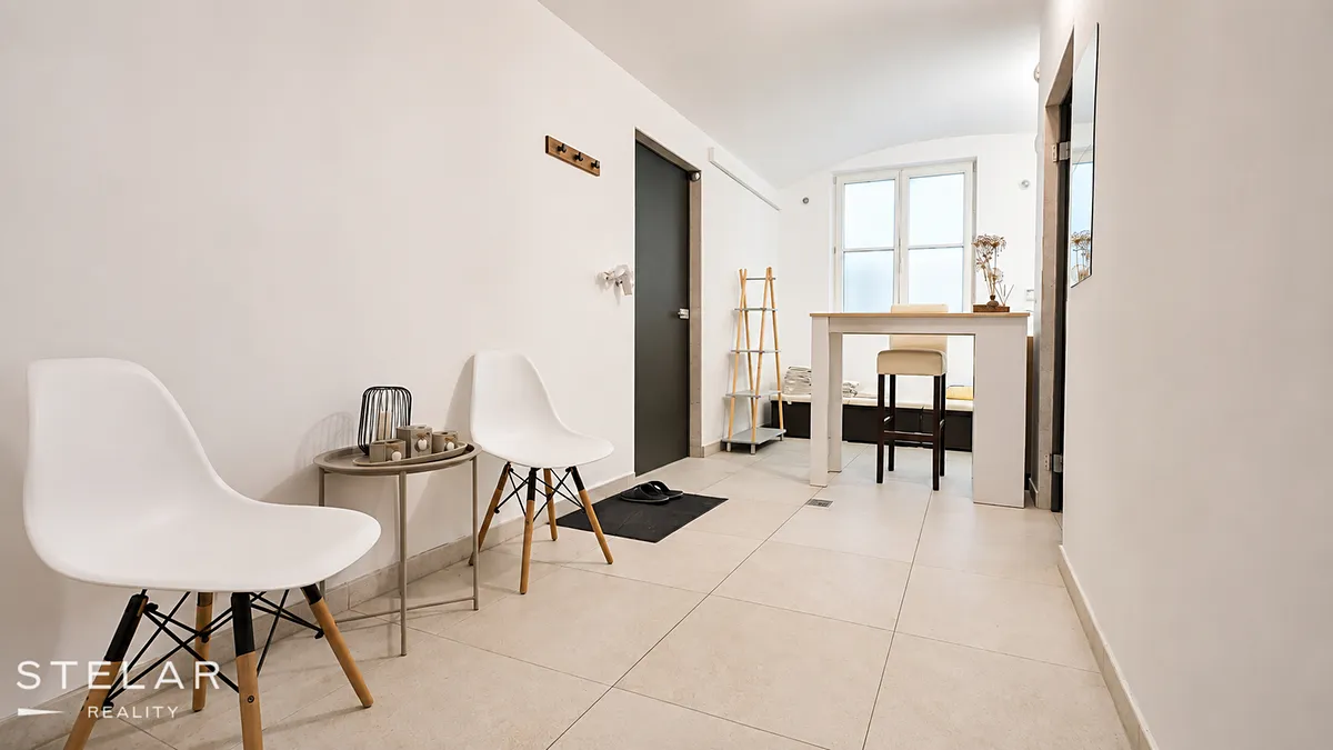 Pronájem obchodního prostoru 72 m²